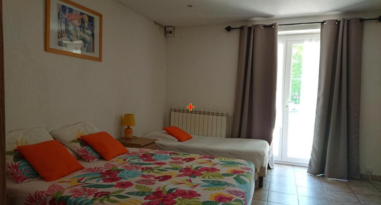 Chambres d'hôtes- Le Pré aux Ânes Albon Esterno foto